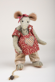 Schortje en broekje ratje 35 cm