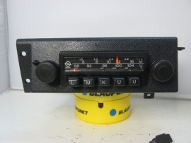 Blaupunkt Opel radio met speciaal frontje voor Manta Ascona