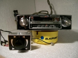 Philips 22RN 702 stereo radio/cassettespeler