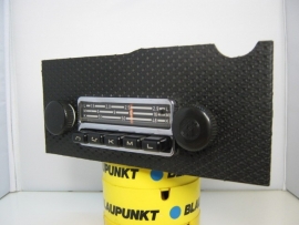 Autoradio met frontje voor Porsche 914 met VW radio