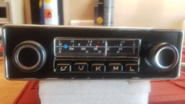 Blaupunkt Essen FM Radio met chrome frontje en draaiknoppen