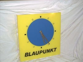 garage klok Blaupunkt