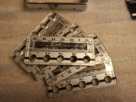 NOS Autoradio GRUNDIG AutoSuper type AS 40  blende faceplate frontje (klein)