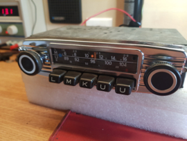 Blaupunkt Frankfurt FM Radio met chrome frontje