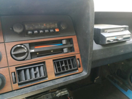 FORD GRANADA 2.8 V6 RADIO BLAUPUNKT CAPRI CONSUL TAUNUS