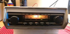 Grundig FM radio met speciaal frontje voor Citroën DS