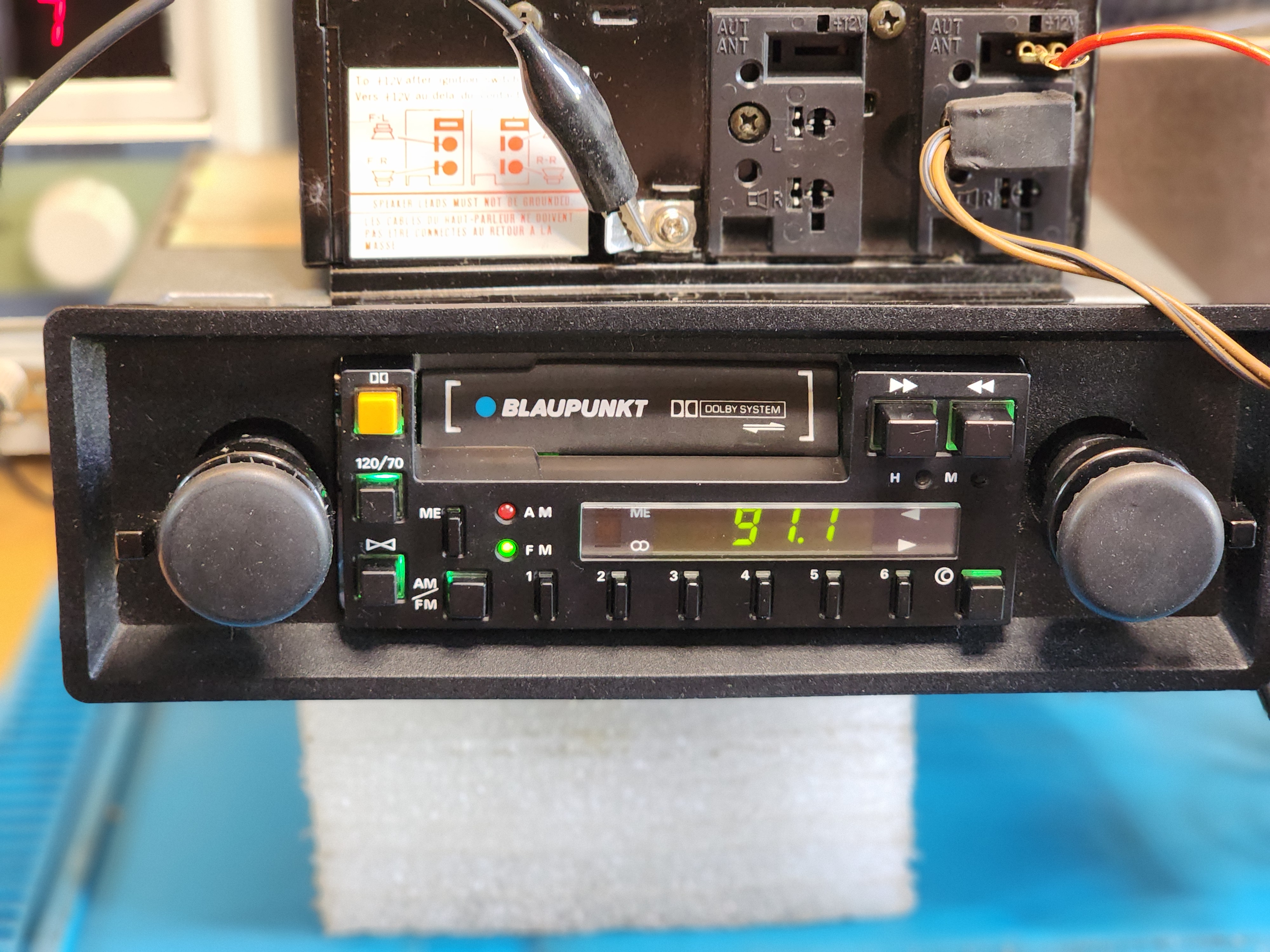 Blaupunkt CR-3001 radio met origineel Porsche 911 frontje