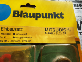 Original Blaupunkt Radio Einbausatz Mitsubishi Colt GL / GLX / GT  Teilenummer 7 608 5086 70