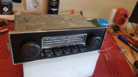 metalen frontje voor o.a Blaupunkt/Grundig met de 5 druktoetsen