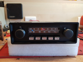 Blaupunkt Frankfurt US stereo met Porsche 911 frontje