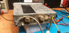 Blaupunkt Essen FM autoradio met elfenbein druktoetsen en kever frontje