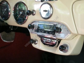 Blaupunkt radio in Porsche 356