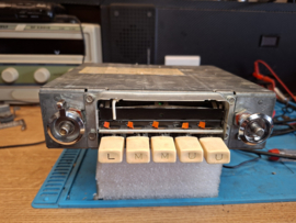 Blaupunkt Frankfurt 6/12 volt elfenbein druktoetsen