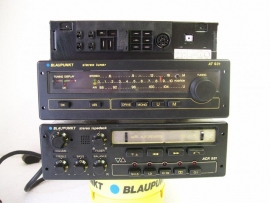 Blaupunkt AT 931 tuner en ACR 931 cassette top set voor Porsche , BMW , Mercedes