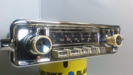 Blaupunkt Dortmund de luxe met frontje VW Kever 6/12 volt