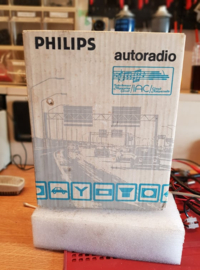 PHILIPS Cassetten Autoradio 864 Info (nieuwstaat)
