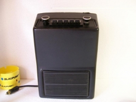 Blaupunkt  radio met onderbouw