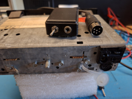 audio-adapter 6 polig voor oldtimer autoradio Blaupunkt Becker