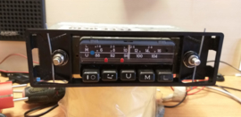pasfrontje om oldtimer autoradio in te bouwen in groot radiogat