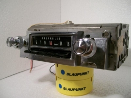 Chevrolet Delco radio no.986545 OEM Delco AM radio for 1966 Chevy Impala, Caprice, Belair and Biscayne models