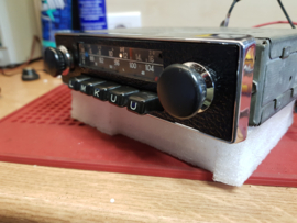 Blaupunkt Frankfurt FM Radio met zwart/chrome frontje