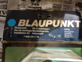 Original Blaupunkt Radio Einbausatz Opel Ascona Corsa Monza Senator Teilenummer 7 608 2317 76