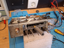 Blaupunkt Frankfurt 6/12 volt elfenbein druktoetsen