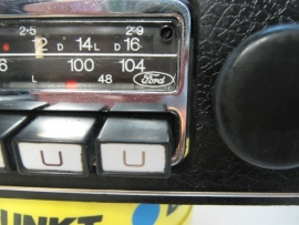 Blaupunkt autoradio met Ford logo