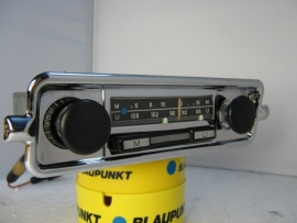 Blaupunkt radio voor Kever met Ipod / MP3 aansluiting (verkocht)