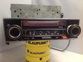 Blaupunkt Bamberg CR cassette stereo (extra picture Porsche)