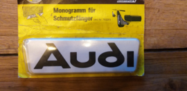 2 monogramme fur schmutzfanger "AUDI"