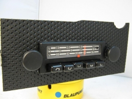 Emden radio met NOS frontje voor Porsche 914 (1973) Gereserveerd