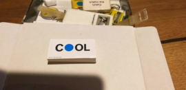 sticker "COOL" klein
