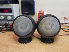 Blaupunkt bol speakers gebruikt (set op de foto is verkocht maar het nog een setje liggen)