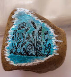 HPS28 Hand painted stone by Hodeka.nl Bloemen