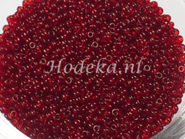 CRP11/47  12 gram Preciosa Rocailles 11/0 Donker Rood transparant