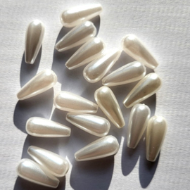 *DVE14  8 x druppel acryl 14x6 mm Parelwit