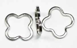 SLR03   1 x Sleutelhanger ring "kruis"  35mm