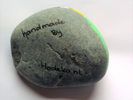 HPS10 Hand painted stone by Hodeka.nl fantasie