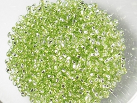 CRP10/15  12 gram Preciosa Rocailles 10/0 Lime groen silverlined