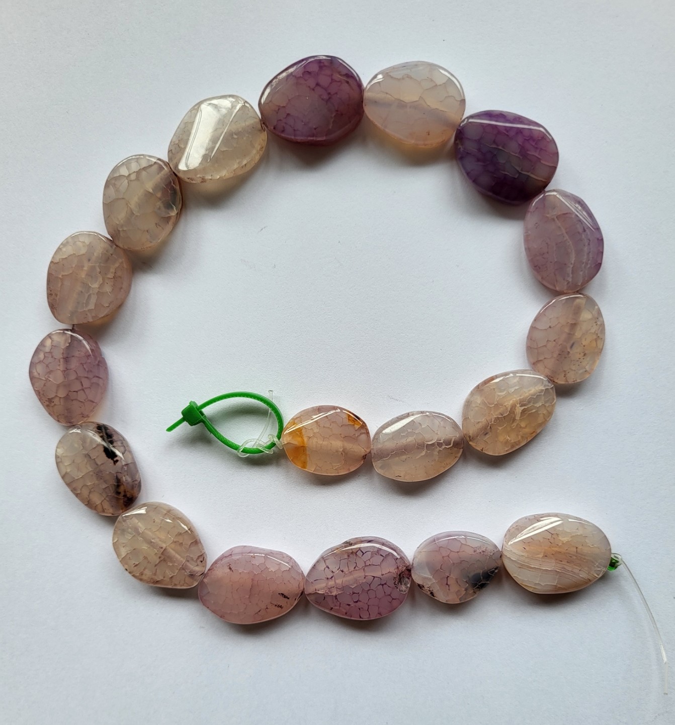 *NSA15   1 x Natuurstenenstreng *Agaat* Craquelé Ovaal ca. 21x12mm