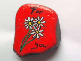 HPS03 Hand painted Happy stone by Hodeka.nl Bloemen