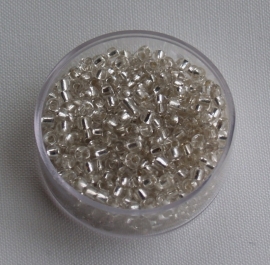 CNR08/03  Rocailles 50 gr. Transparant met zilveren Kern 8/0 
