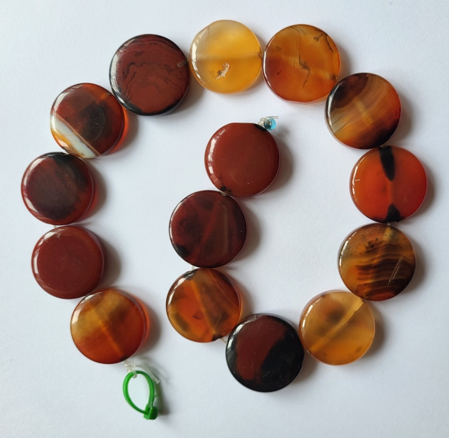*NSA03   1 x Natuurstenenstreng *Agaat* Rond ca.25 mm
