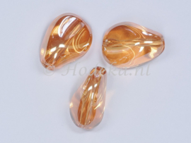 GKD15  2 x Druppel 18x13mm Oranje champagneglans