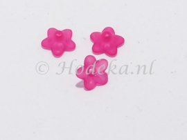 BVE108   10 x Bloem Fuchsia 9.5 x 4.5mm