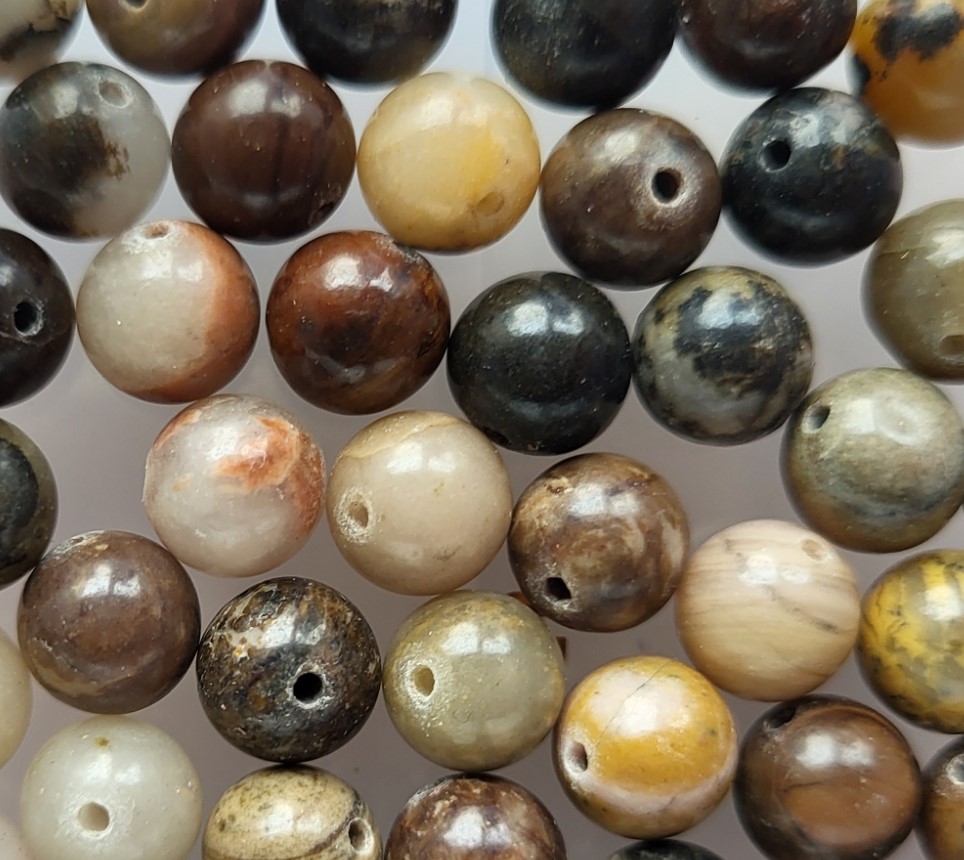 *NSR08/18   5 x natuurstenen kraal *Rhodoniet multi colour* rond 8mm