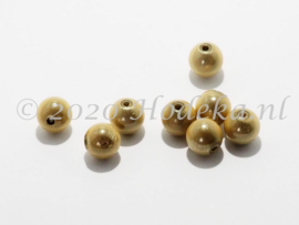 MIR10/24  8 X miracle beads  Ecru 10mm