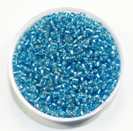 CNR11/45 Rocailles 50gr. Licht Blauw met zilveren kern 11/0