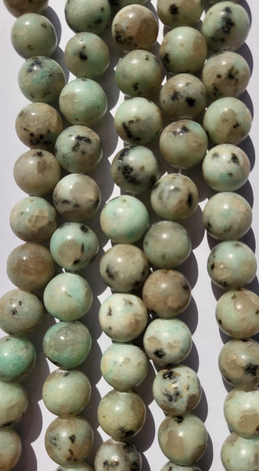 *NSR10/03a   1 x natuurstenen streng *Kiwi Jaspis* rond 10mm